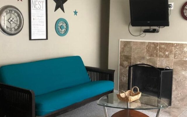 Anchorage Uptown Suites-Condos