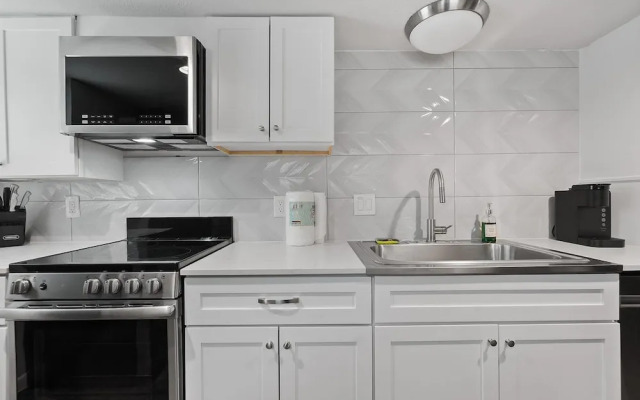 Stylish Studio Zilker Evonify