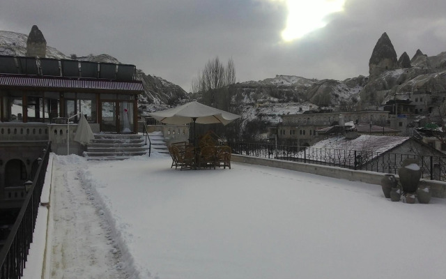 Nature Park Cave Hotel