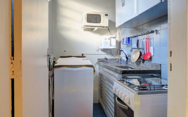 LinkHouse Beautiful High Floor 1-BDR c2-0036