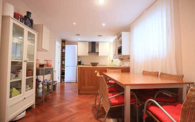 Apartamento Moderno Para 8 Personas en Cambrils