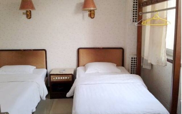 Qingdao Hongyunge Hotel