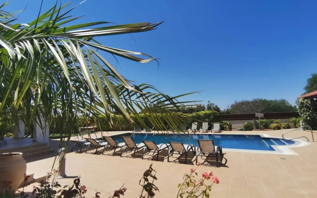 Orchard Blossom Private Villa With Pool