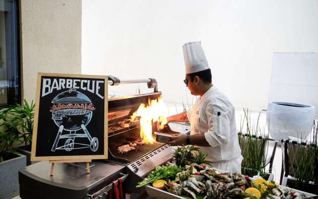 The Leela Bhartiya City Bengaluru