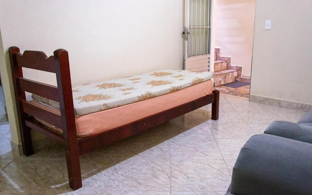Incrivel casa com churrasqueira em Maranduba SP