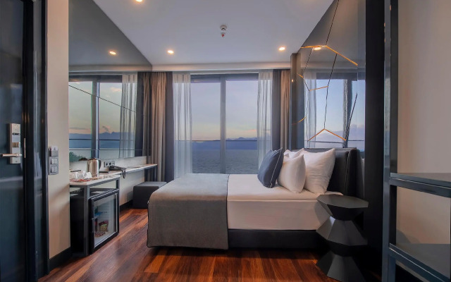 Adalia Hotel