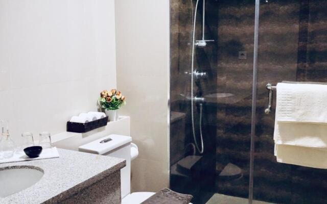 Lucky Tower Residence 2BR Top Floor Condo