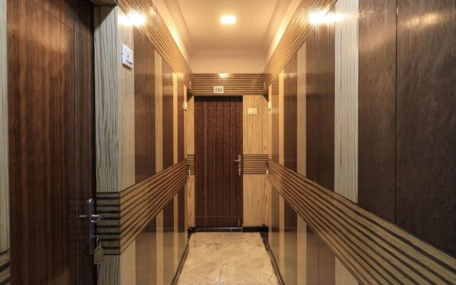 OYO Flagship 42122 Hotel Rahul