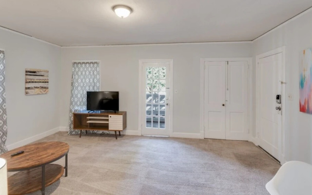 1 bedroom, Park Drive