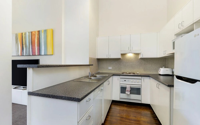 Pyrmont 1 Bedroom furnished - 857 PYR