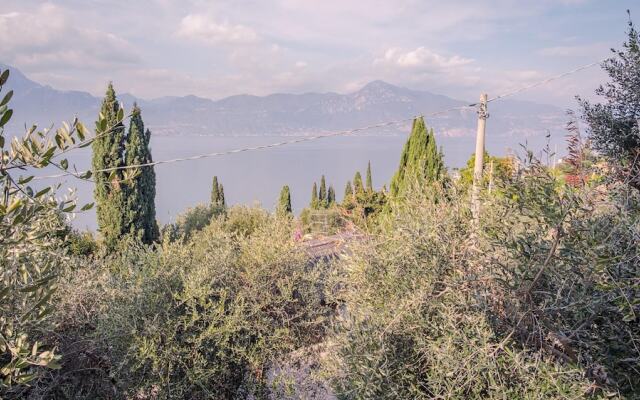 Villa Mirella - Italian Homing