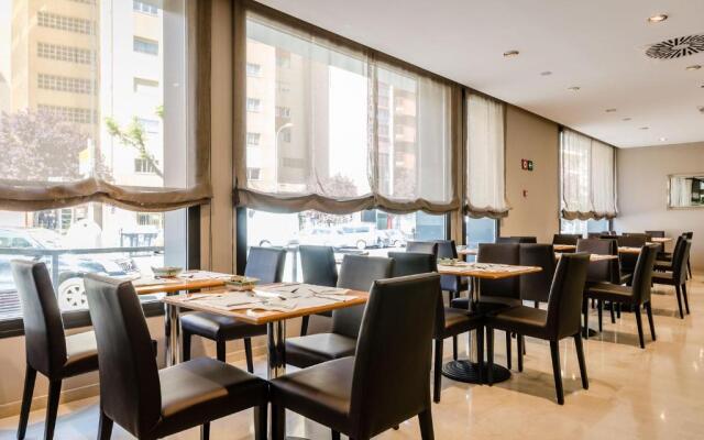 Civera Hotel