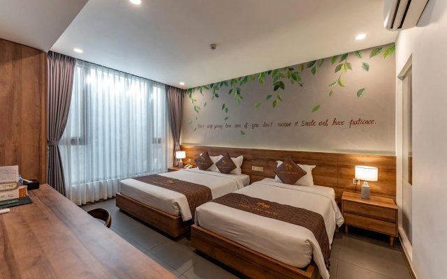 Thanh Long Hotel - Image 4