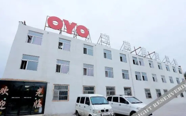 OYO xining shaoying business hotel