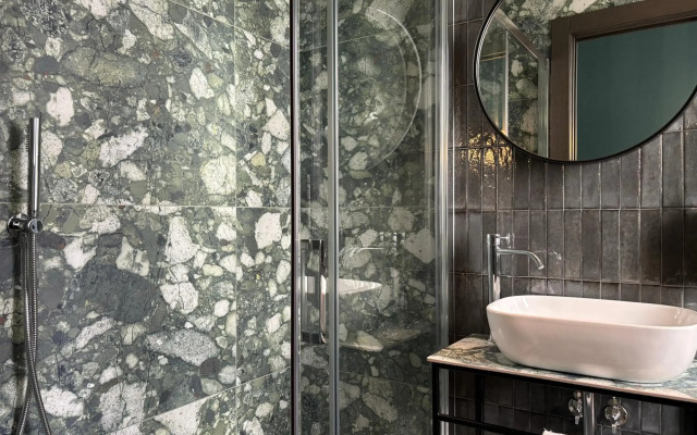 AV Hotel Milano