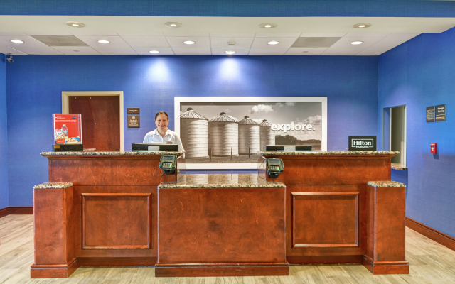 Hampton Inn & Suites Fredericksburg-at Celebrate Virginia