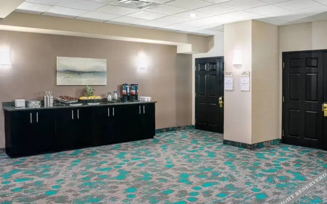 SpringHill Suites Old Montreal