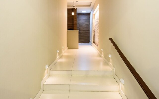 Omar do Rio - Apartamento Chang