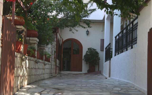 Kastro Apartments
