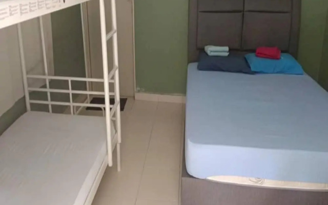 OYO 90993 Ulu River Lodge