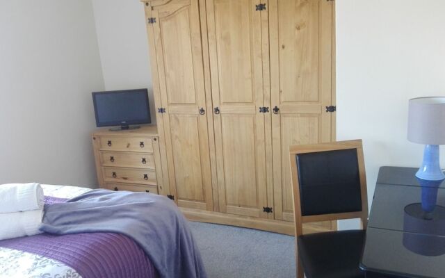 Manor House with Garden 6ppn Max