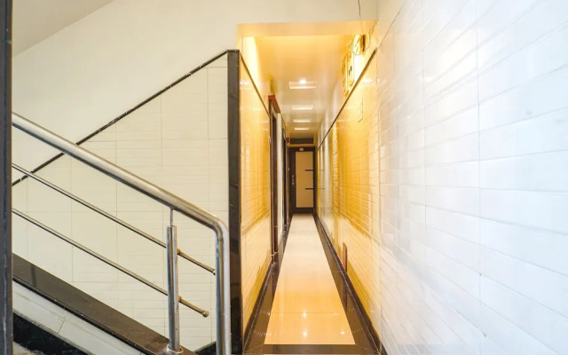 Fabhotel Tulsi Park