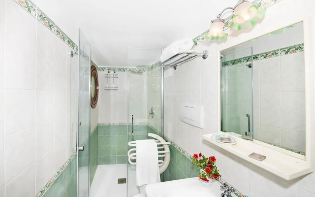 Estate4home - Chiesa Nuova Piccolo