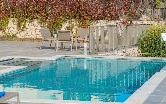 Villa Niki With Swimming Pool