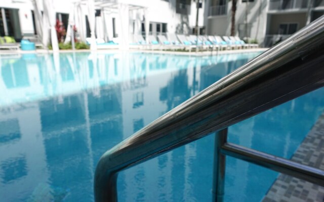 Pearl by Miami Vacations