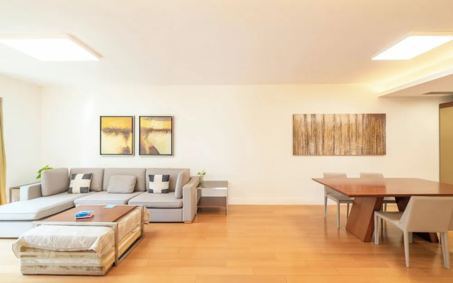 Tyms Cozy 2BR 1BA Apt Xuhui Metro