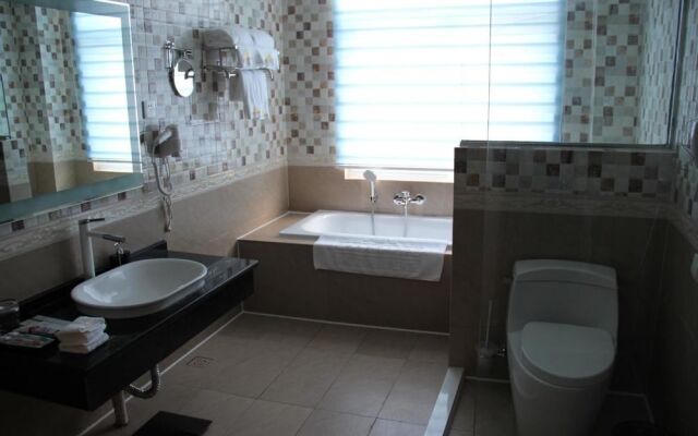 Kaifeng Wangjiao Spring Hotel