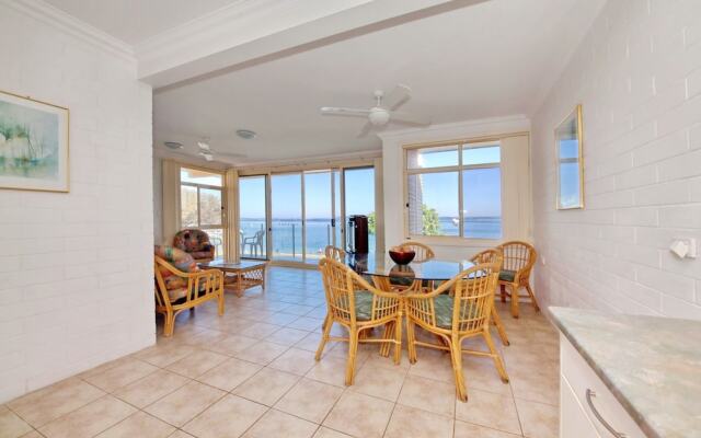 Little Hut, Unit 3, 20 Kurrawa Close