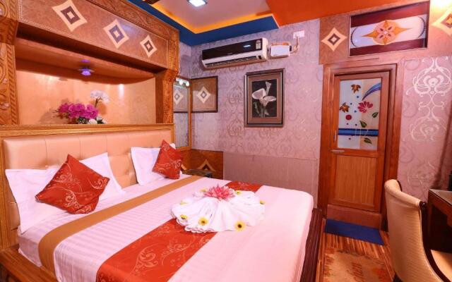 Hotel Shri Swarna's Palace