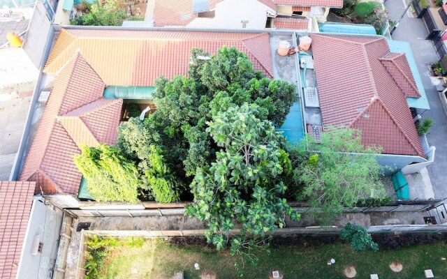 Spacious at Bassura City Apartment By Travelio