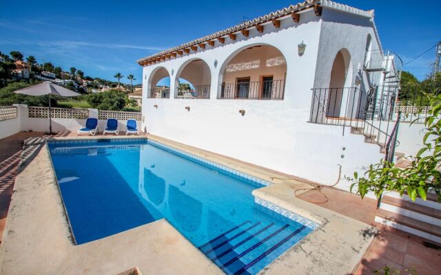 Cometa - holiday home with private swimming pool in Benissa