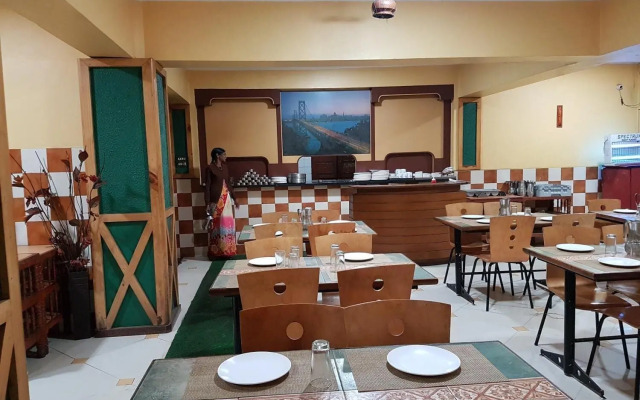Hotel Maneck