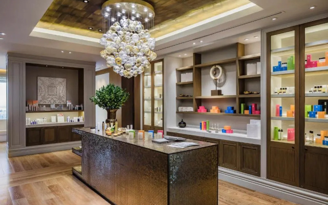 Rosewood Phnom Penh