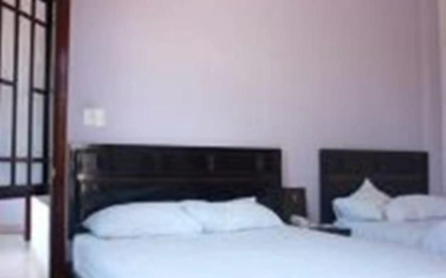 Lux Hotel