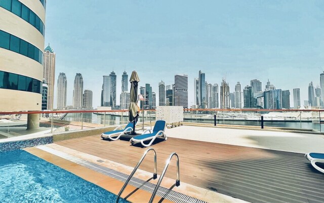 LUX - Binghatti Canal View Suite