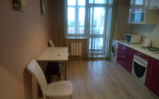 Apartment on Vokzalnaya 51A-7