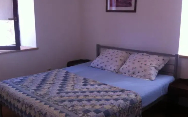 Apartment Fara