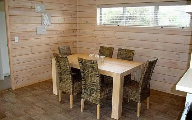 Relax at Cooks - Cooks Beach Holiday Home