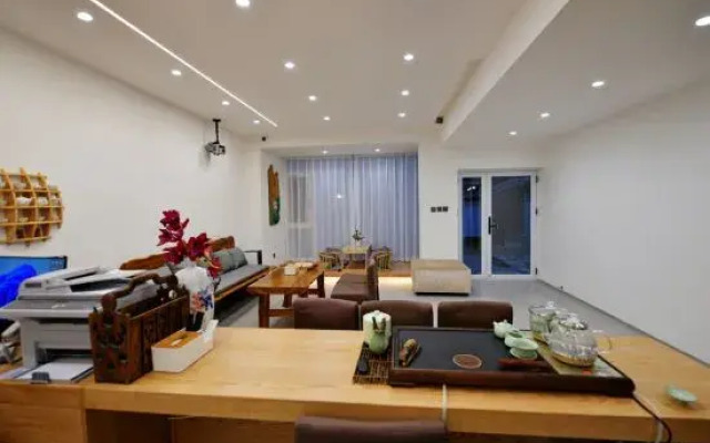 Lijiang Xiangyu Yuanjun Shiguang Homestay (Gucheng Branch)