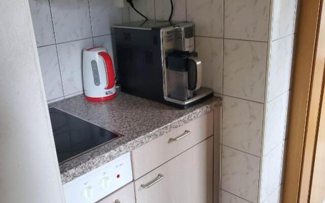 Large studio apartment on the Promenade