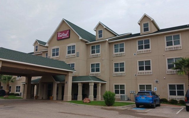 Red Roof Inn & Suites Midland