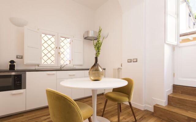 Central Vaticano Suites by Sonder