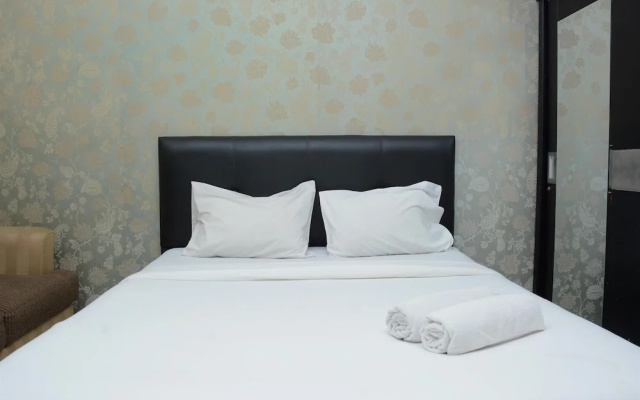 Minimalist Studio Room At Kebagusan City Apartment