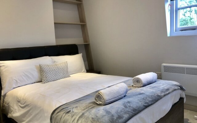 Chic Apt in the heart of Camden by City Stay London