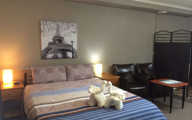 Box Hill Studios 4 at Canterbury Gardens