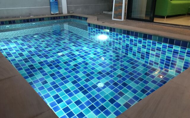 Trixie Pool Villa Ao Nang